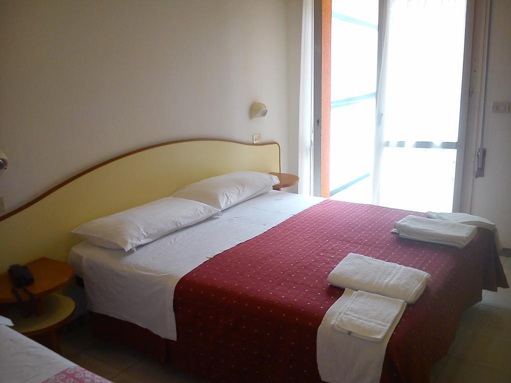 Hotel Darsena チェゼナーティコ エクステリア 写真