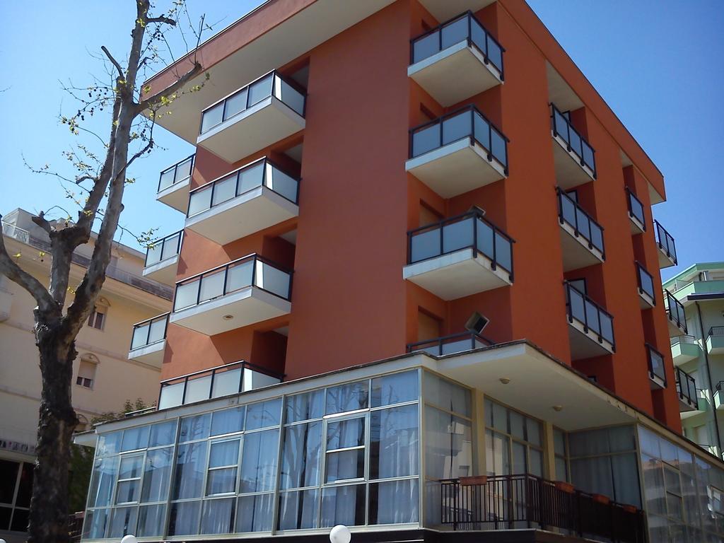 Hotel Darsena チェゼナーティコ エクステリア 写真